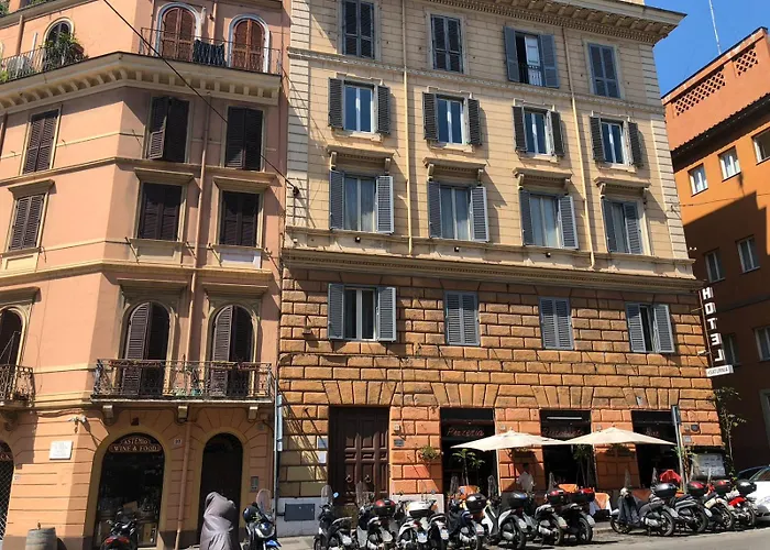 Elle Cavour Guest House Roma